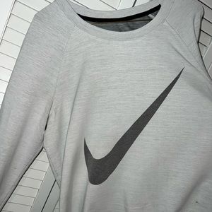 Nike Dri-fit sweatshirt. Size XL